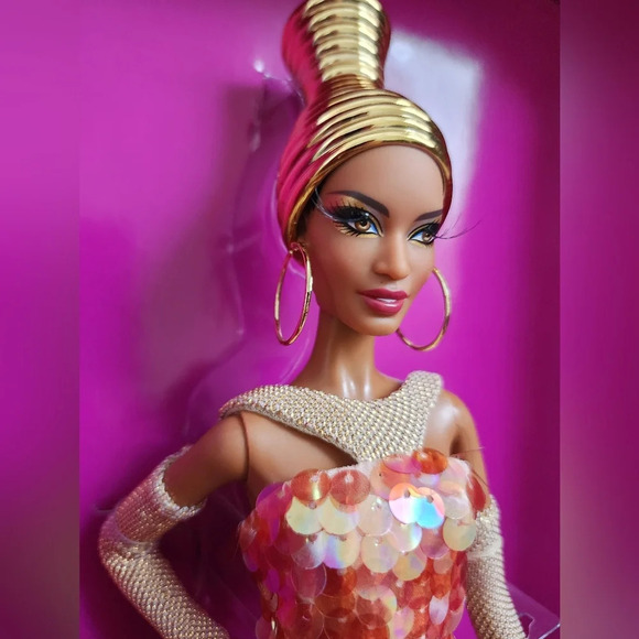 NEW Barbie Doll Stephen Burrow "Alazne" AA Mattel Gold Label NIB NRFB - Picture 4 of 10